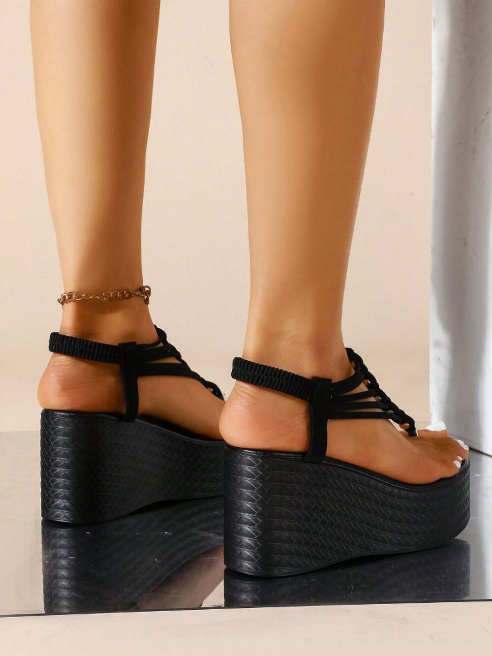 Black Chic Women's Wedge Heel Beaded detailed Thong Sandals - Picture 10 of 10